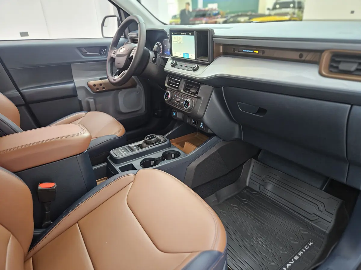 F-150 Maverick 2.0L ECOBOOST LARIAT AWD FX4