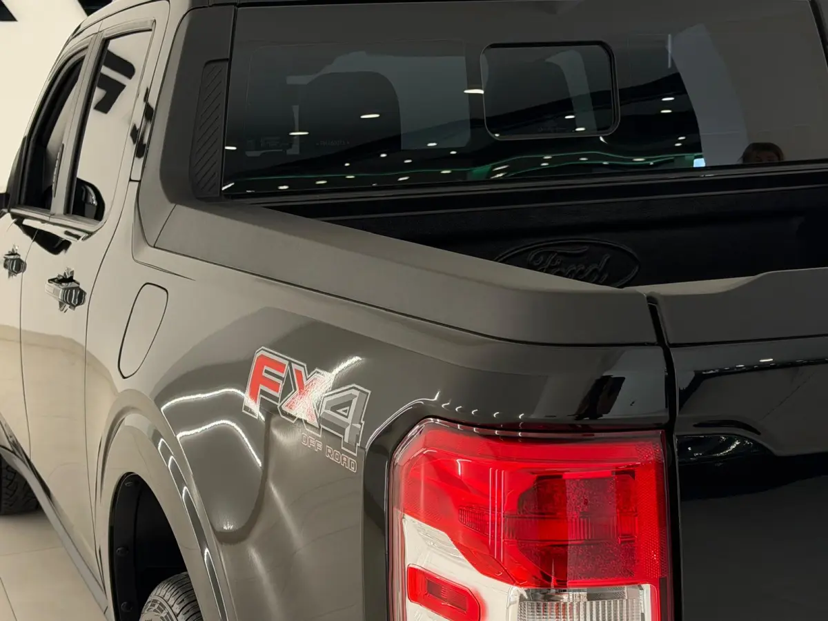 F-150 Maverick 2.0L ECOBOOST LARIAT AWD FX4