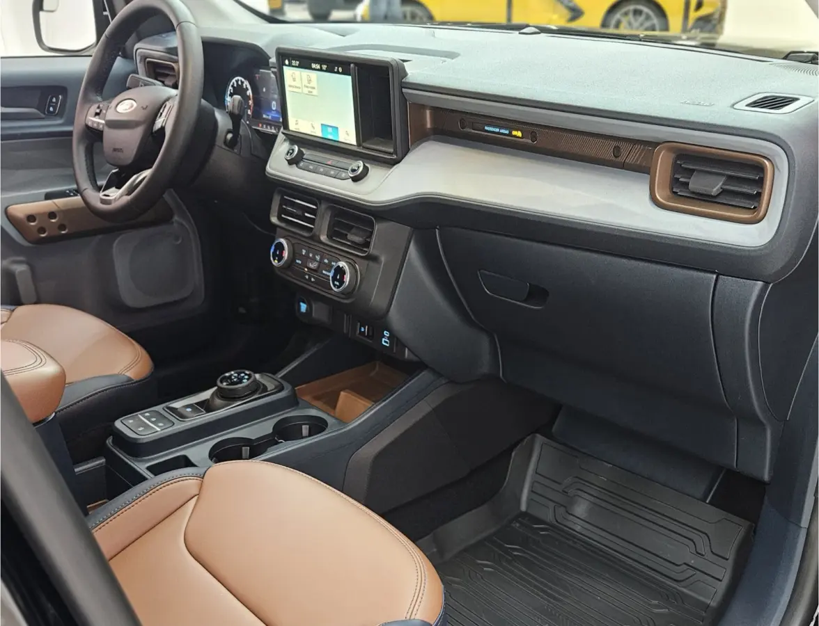 F-150 Maverick 2.0L ECOBOOST LARIAT AWD FX4