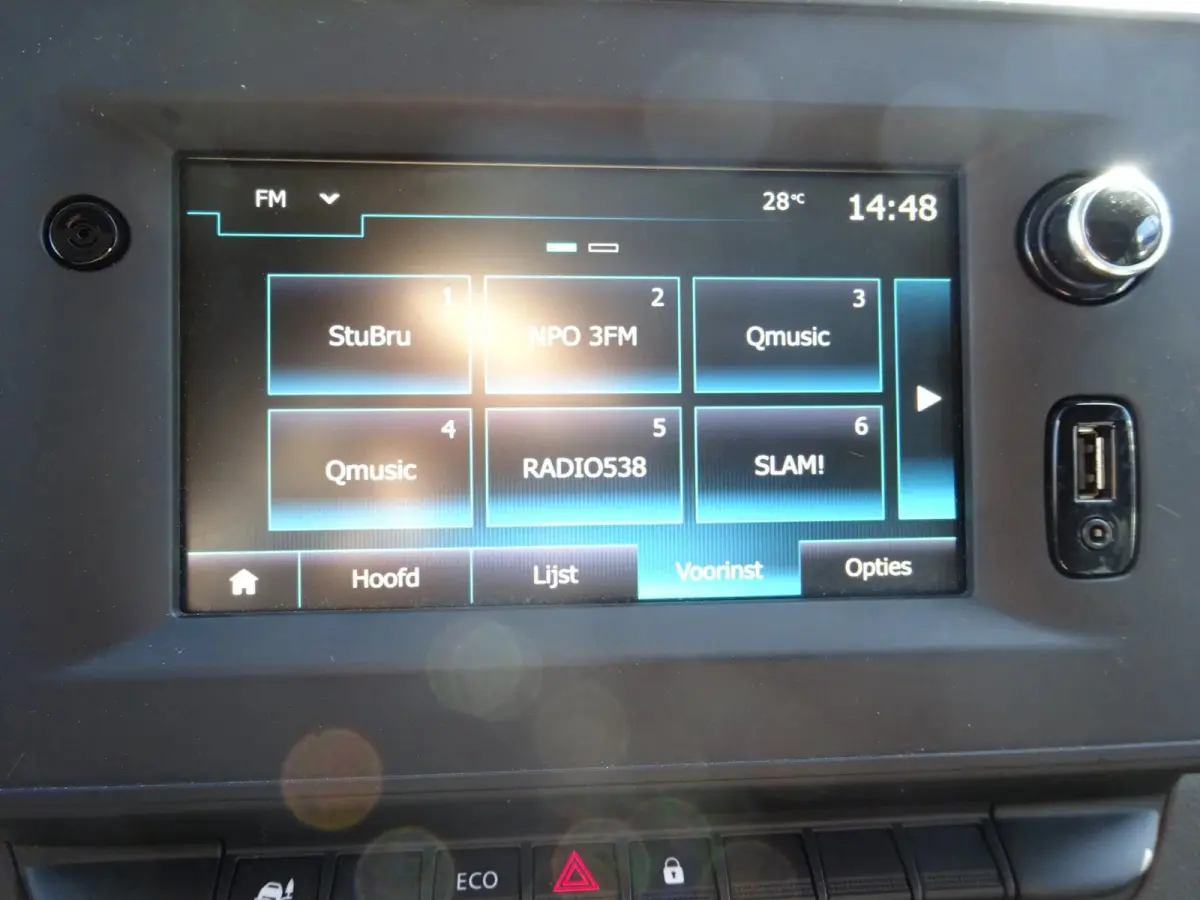 T35 2.3 dCi 135 PK L2H2 GROOT NAVI AIRCO TREKHAAK ZEER MOOI