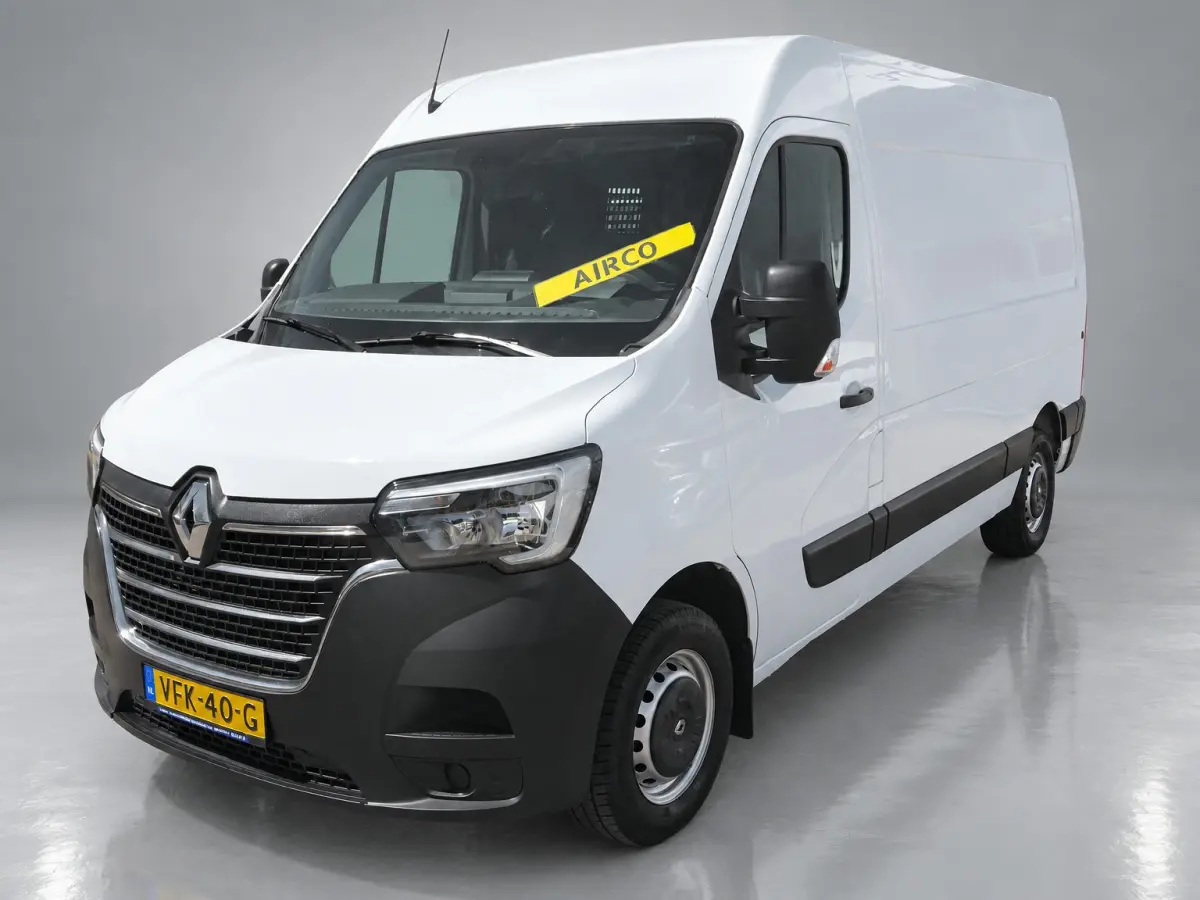 T35 2.3 dCi 135 PK L2H2 GROOT NAVI AIRCO TREKHAAK ZEER MOOI