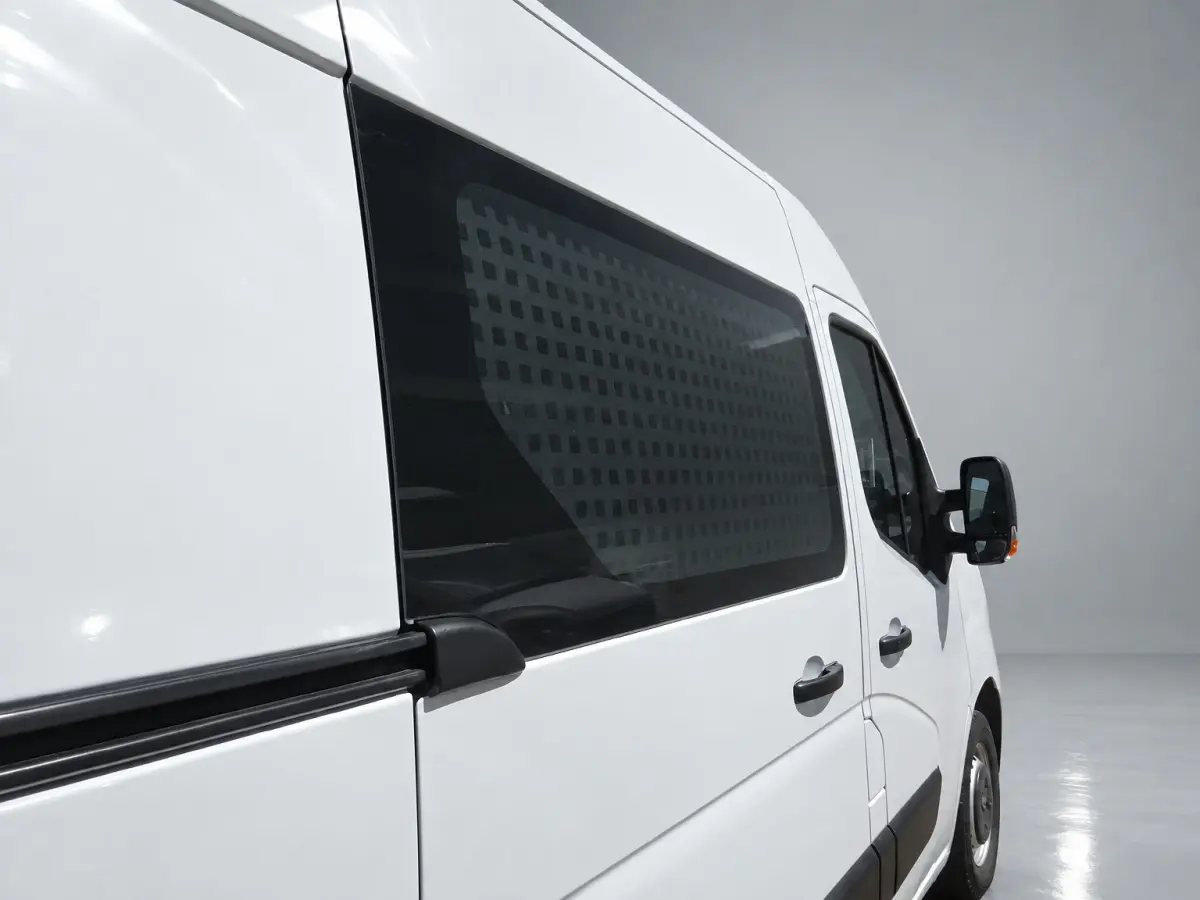 T35 2.3 dCi 135 PK L2H2 GROOT NAVI AIRCO TREKHAAK ZEER MOOI