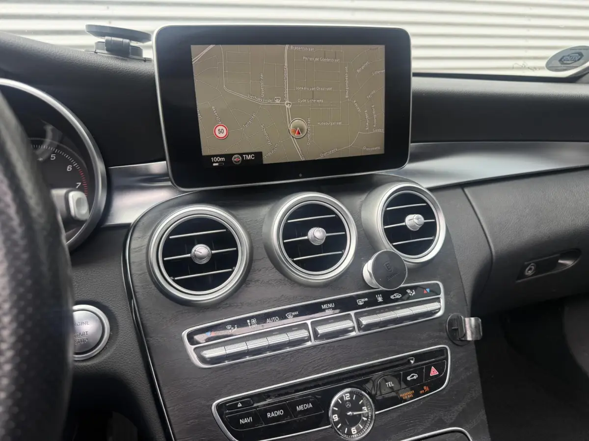 350 e Led Head-Up Camera Cruise Panodak 15 NL Auto Vol Vol Opties Eerste Eigenaar Memory Stoelen Sfeerverlichting Burmester Muziek Leer Vol Vol