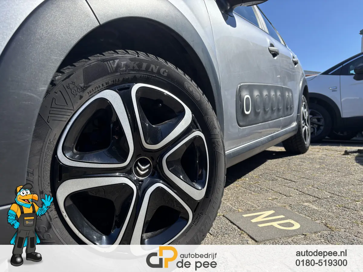 1.2 PureTech Feel GARANTIE/CARPLAY/CLIMA/CRUISE/NAVI/PARKEERSENS./TREKHAAK rijklaarprijs!