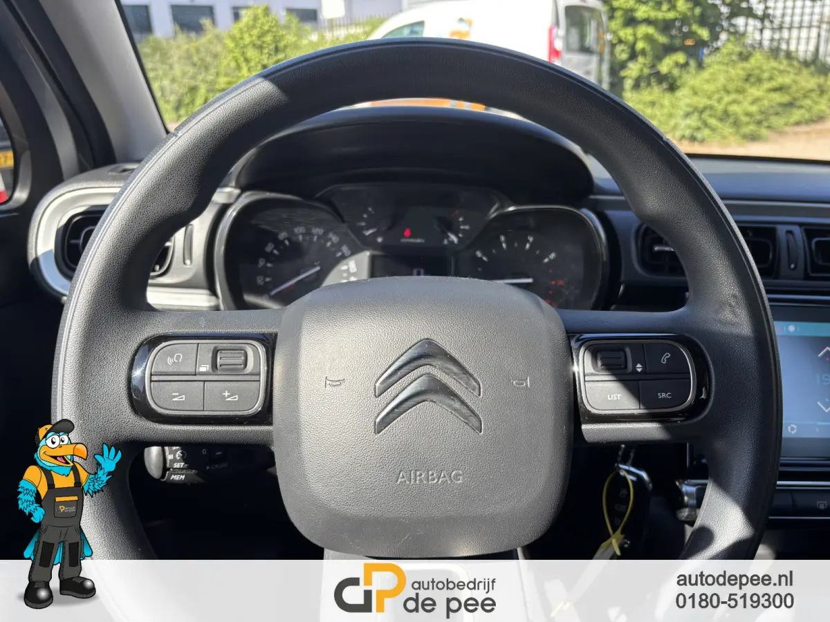 1.2 PureTech Feel GARANTIE/CARPLAY/CLIMA/CRUISE/NAVI/PARKEERSENS./TREKHAAK rijklaarprijs!