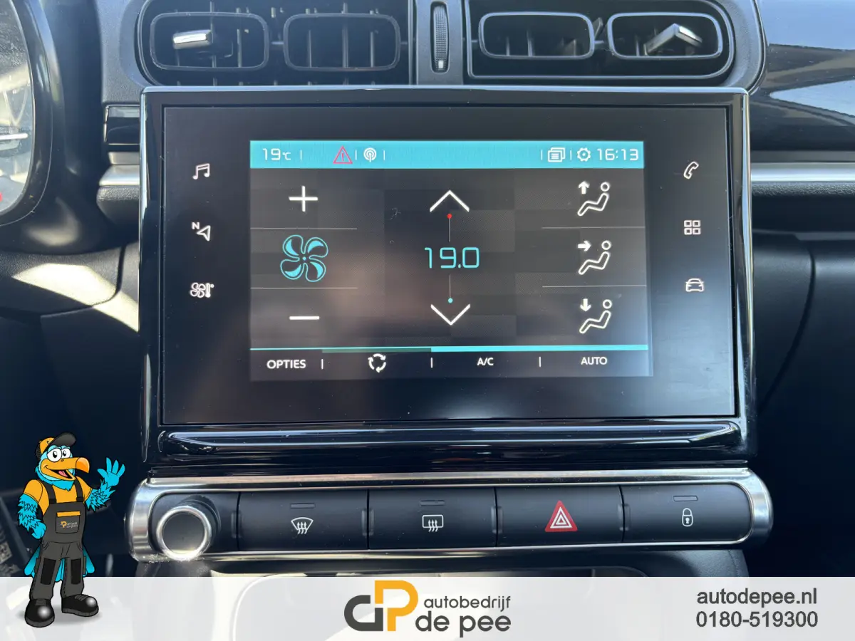 1.2 PureTech Feel GARANTIE/CARPLAY/CLIMA/CRUISE/NAVI/PARKEERSENS./TREKHAAK rijklaarprijs!