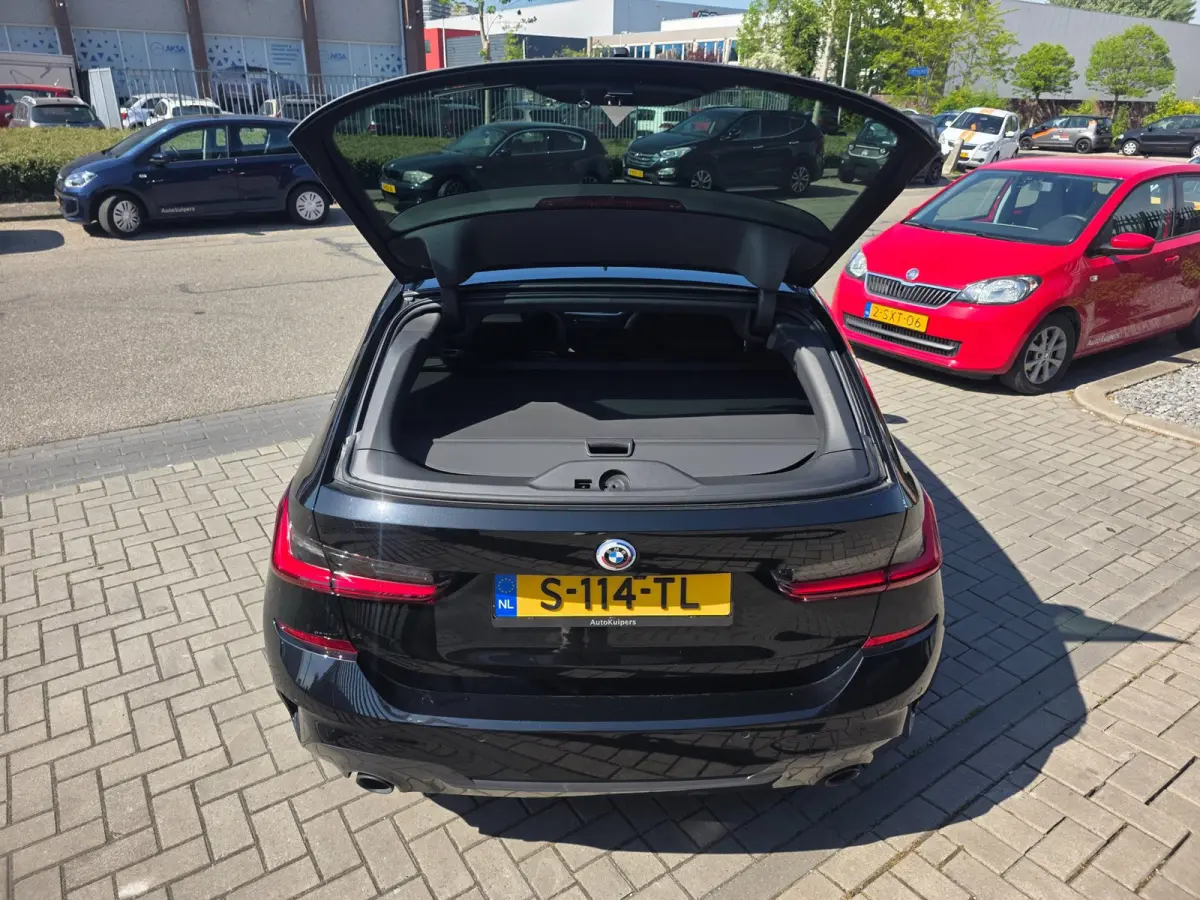 330e M-Sport | SOH 89% | Panoramadak | Head-up | 360 graden camera | Trekhaak