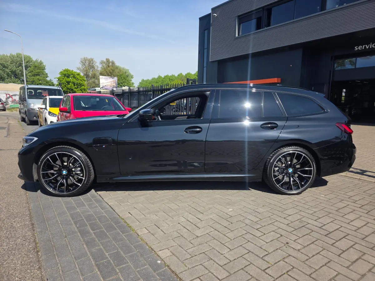 330e M-Sport | Panoramadak | Head-up | 360 graden camera | Trekhaak