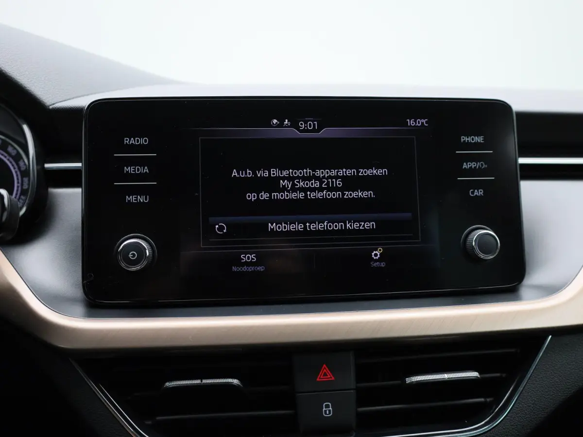 1.0 TSI First Edition | Apple Carplay / Android Auto | Parkeersensoren | Climate Control |