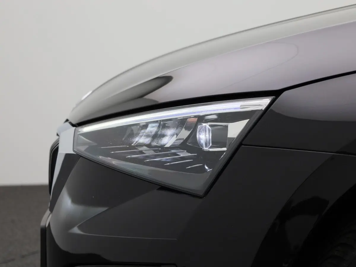 1.0 TSI First Edition | Apple Carplay / Android Auto | Parkeersensoren | Climate Control |
