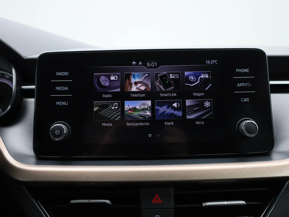 1.0 TSI First Edition | Apple Carplay / Android Auto | Parkeersensoren | Climate Control |