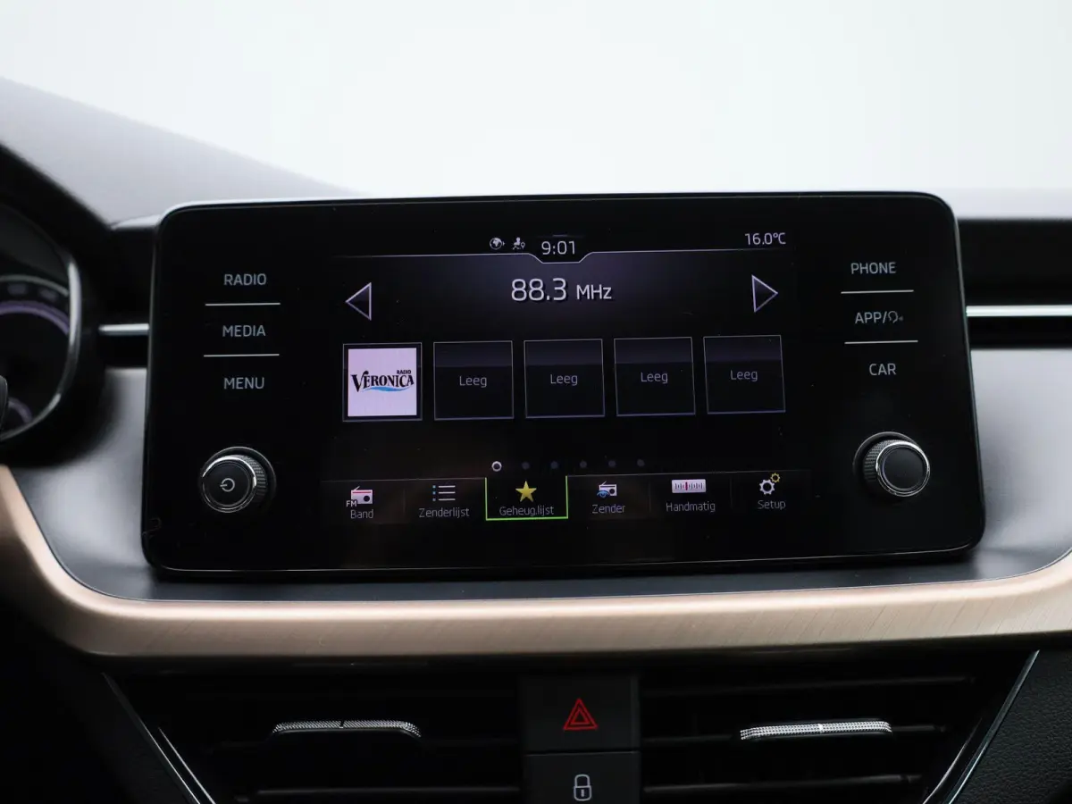 1.0 TSI First Edition | Apple Carplay / Android Auto | Parkeersensoren | Climate Control |