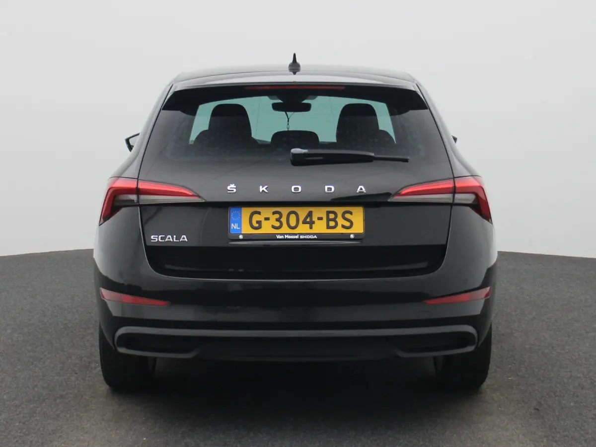 1.0 TSI First Edition | Apple Carplay / Android Auto | Parkeersensoren | Climate Control |