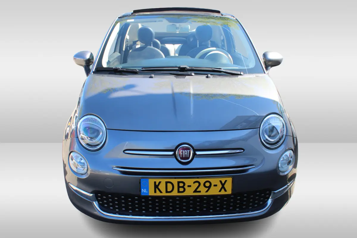 1.0 Dolcevita CABRIO l Lederen Bekleding l Cruise Control l Airco l Apple Carplay/ Android Auto l 15 Inch