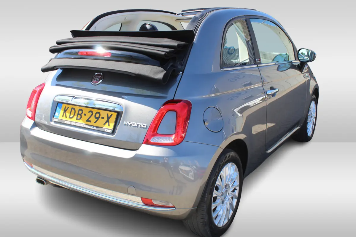 1.0 Dolcevita CABRIO l Lederen Bekleding l Cruise Control l Airco l Apple Carplay/ Android Auto l 15 Inch