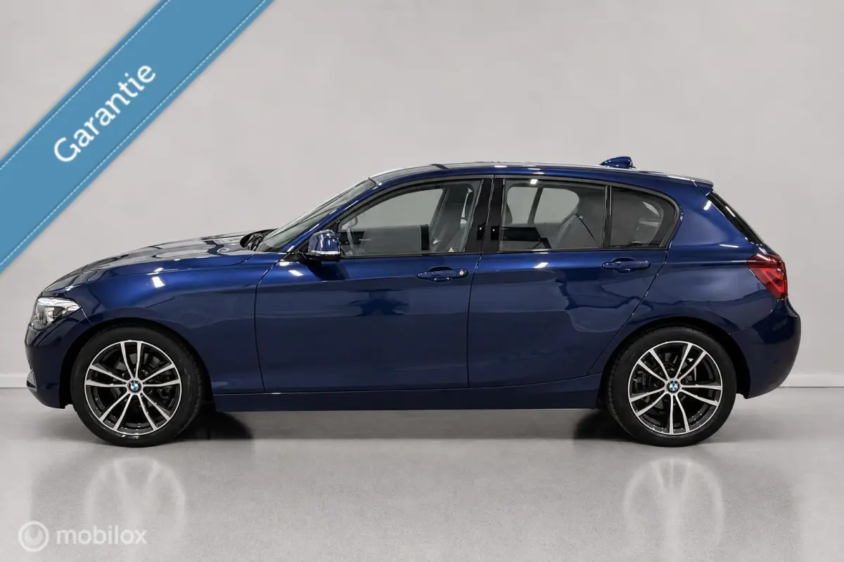 118i Cor. Lease Executive ✓AUT✓LED✓NAP✓PDC✓NAV