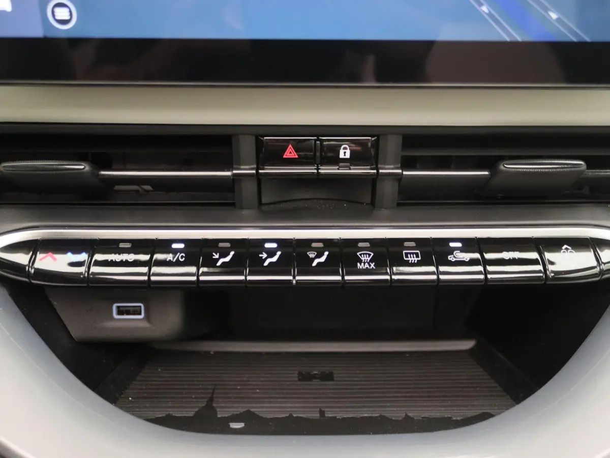 1.0 Hybrid La Prima | Cabrio | Tot 8 jaar garantie | Demo