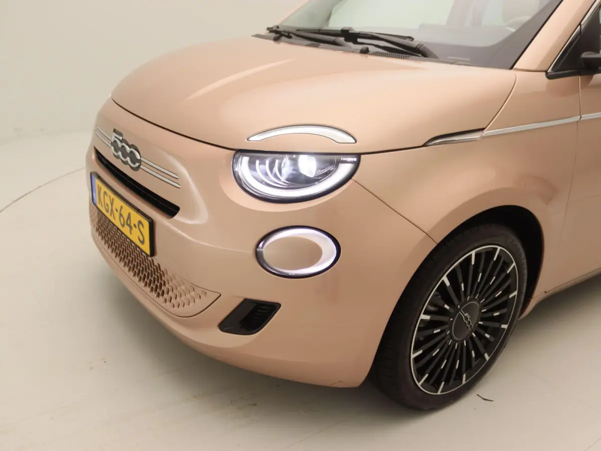 1.0 Hybrid La Prima | Cabrio | Tot 8 jaar garantie | Demo