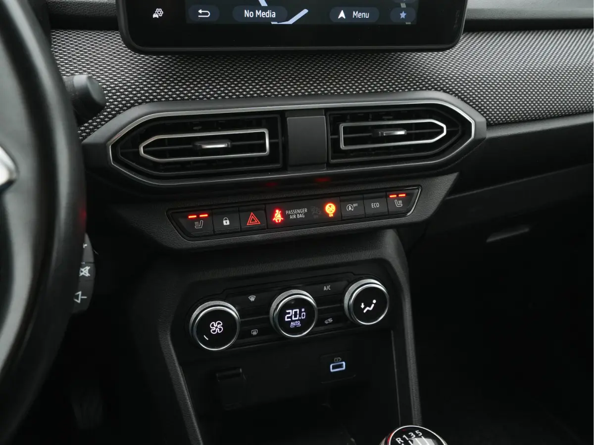 1.0 TCe 100 Bi-Fuel Comfort (INCL-BTW) *FULL-LED | NAVI-FULLMAP | BLINDSPOT | HEATED-COMFORTSEATS | CAMERA | KEYLESS | DAB | ECC | PDC | CRUISE | TOWBAR *