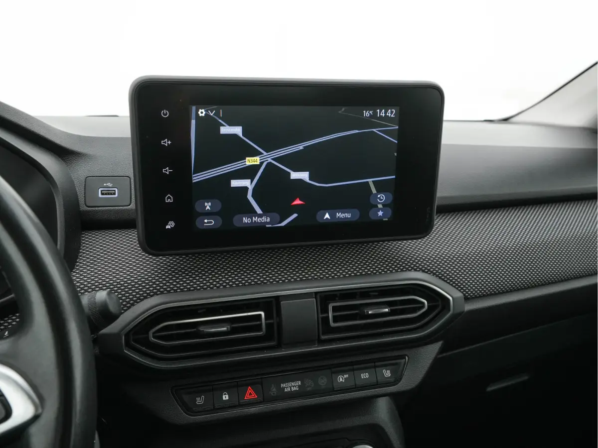1.0 TCe 100 Bi-Fuel Comfort (INCL-BTW) *FULL-LED | NAVI-FULLMAP | BLINDSPOT | HEATED-COMFORTSEATS | CAMERA | KEYLESS | DAB | ECC | PDC | CRUISE | TOWBAR *