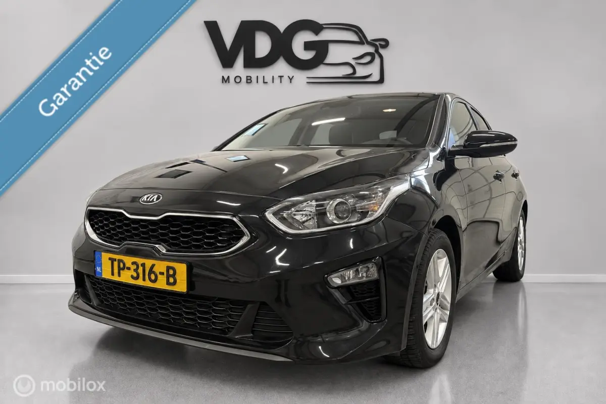 1.0 T-GDi DynamicL ✓AppleCar.✓Cam✓NAP✓Navi✓Dealeron