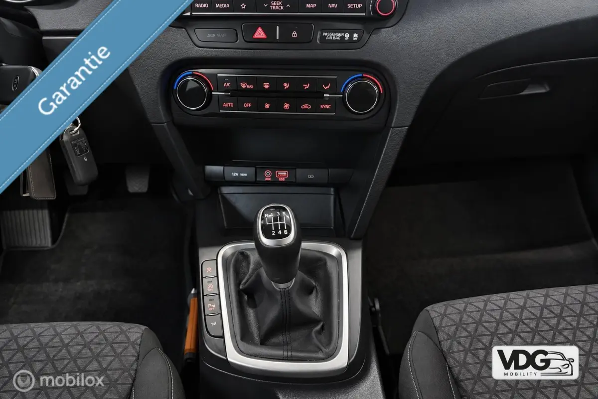 1.0 T-GDi DynamicL ✓AppleCar.✓Cam✓NAP✓Navi✓Dealeron
