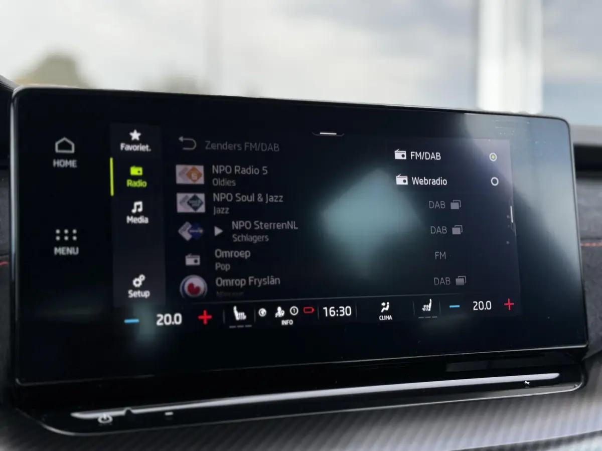 1.4TSI RS iV PHEV |Pano|245pk|HUD|Alcan|Matrix