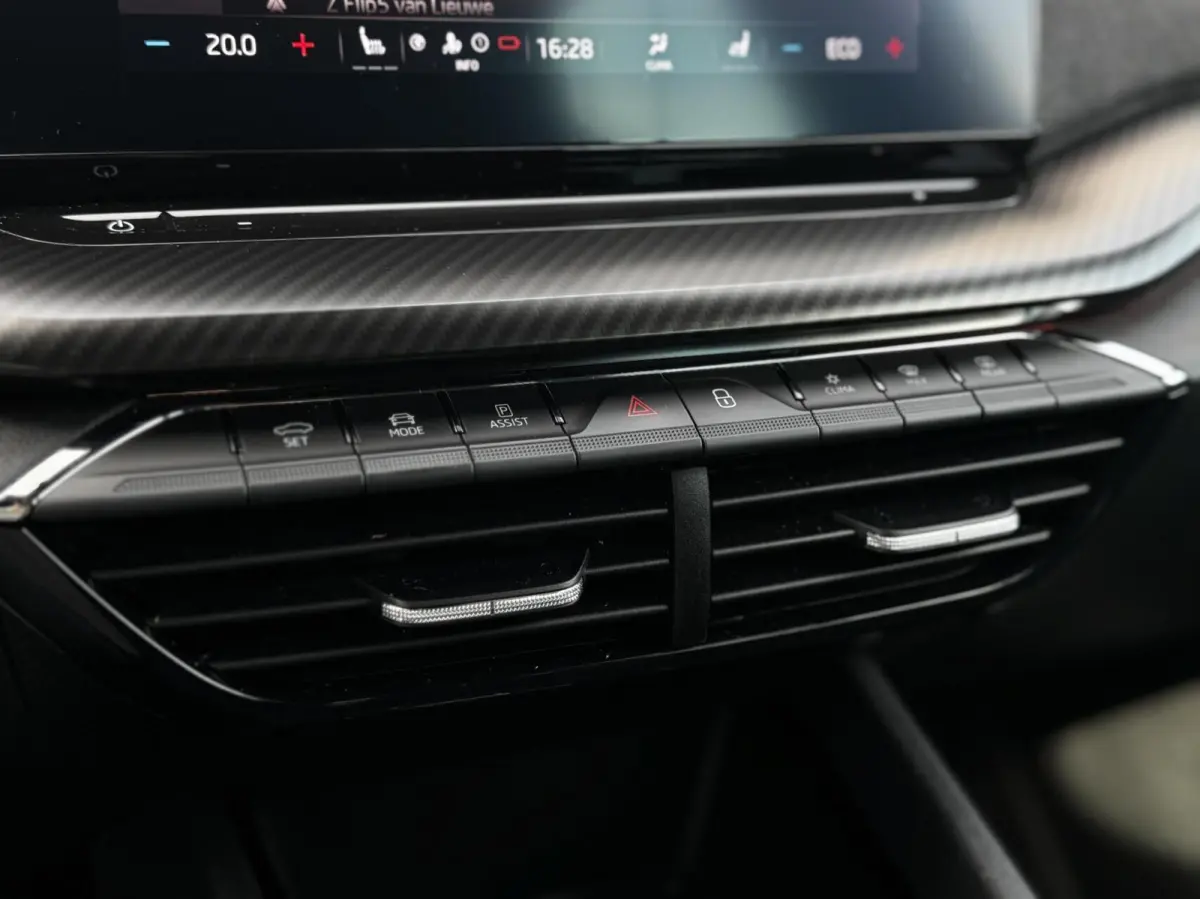 1.4TSI RS iV PHEV |Pano|245pk|HUD|Alcan|Matrix