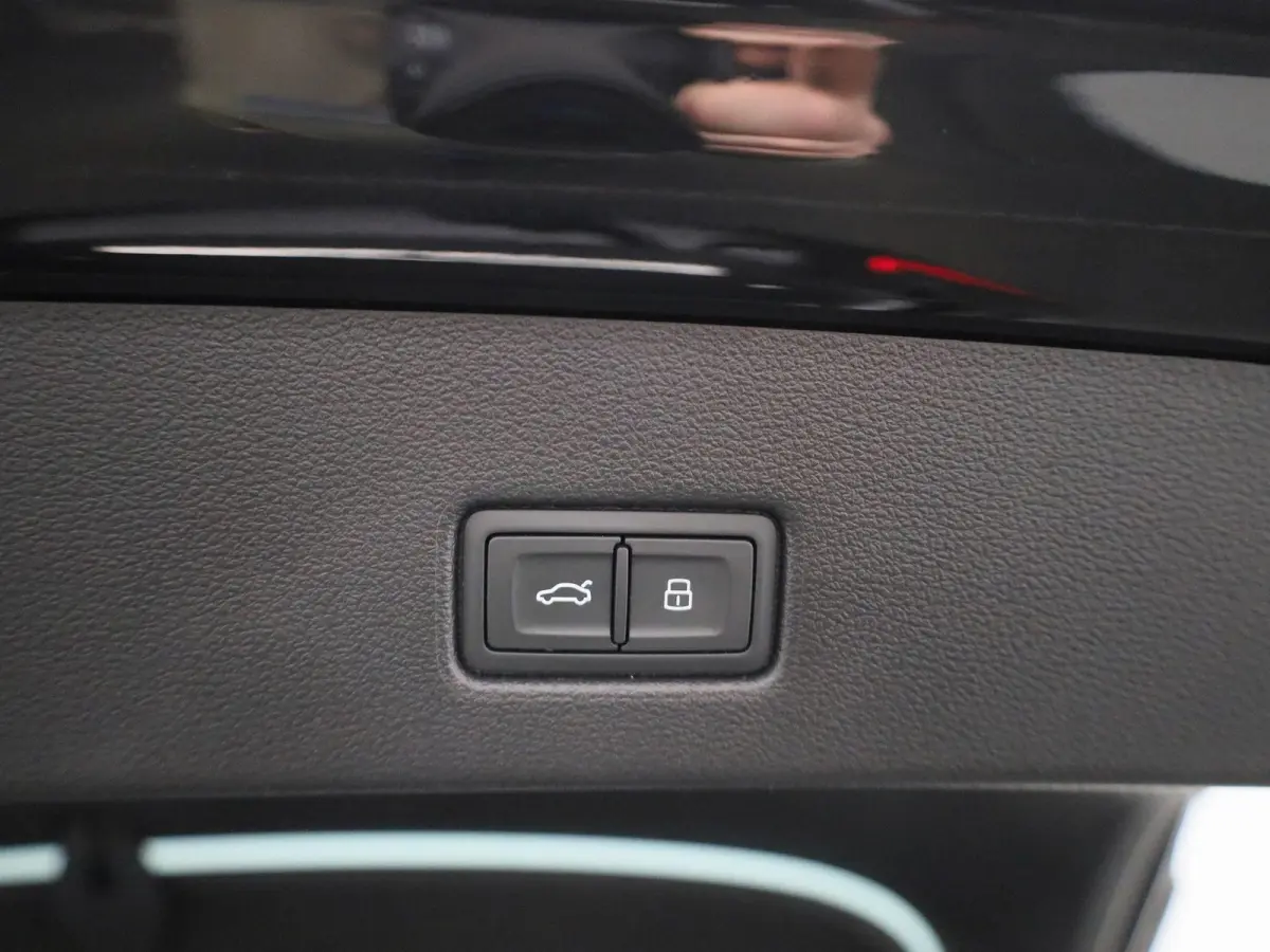 50 TFSI e quattro Pro Line | Climate Control | Lederen Bekleding | Parkeersensoren |