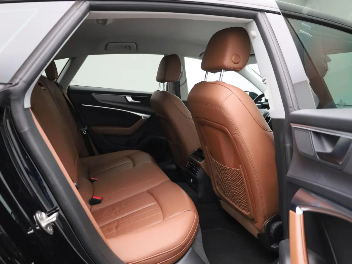 50 TFSI e quattro Pro Line | Climate Control | Lederen Bekleding | Parkeersensoren |