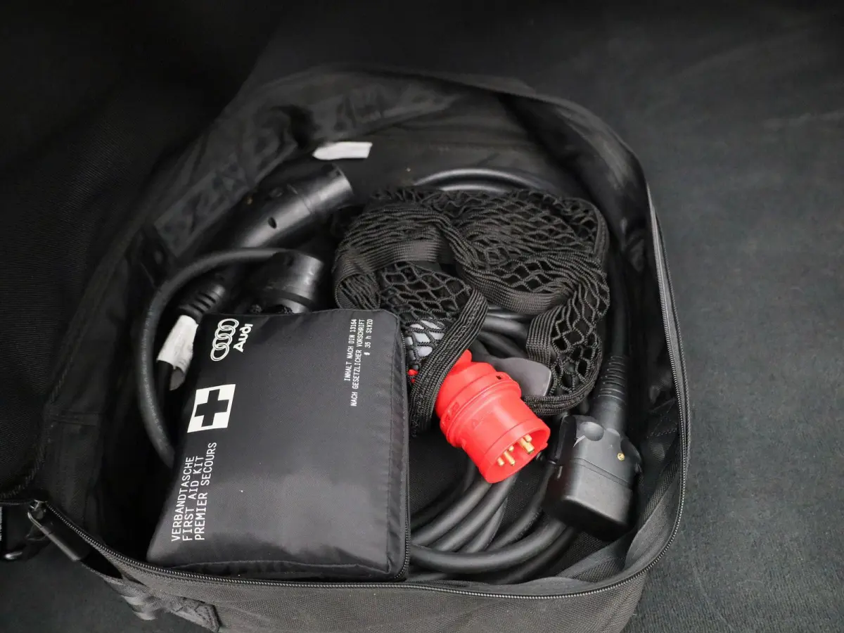 50 TFSI e quattro Pro Line | Climate Control | Lederen Bekleding | Parkeersensoren |