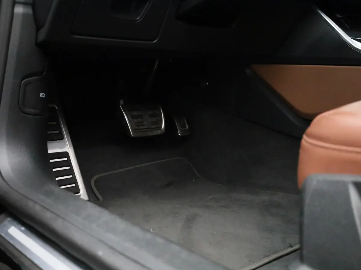 50 TFSI e quattro Pro Line | Climate Control | Lederen Bekleding | Parkeersensoren |