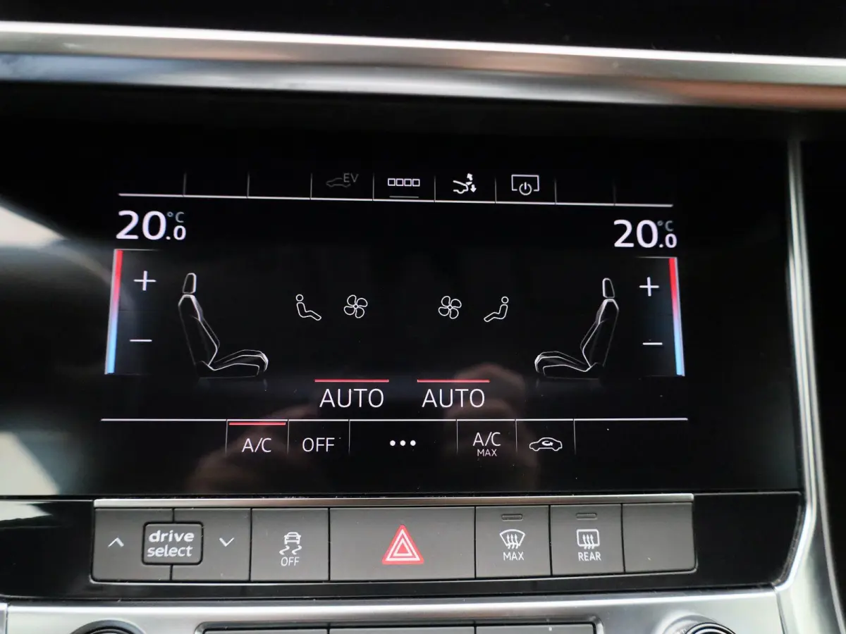 50 TFSI e quattro Pro Line | Climate Control | Lederen Bekleding | Parkeersensoren |