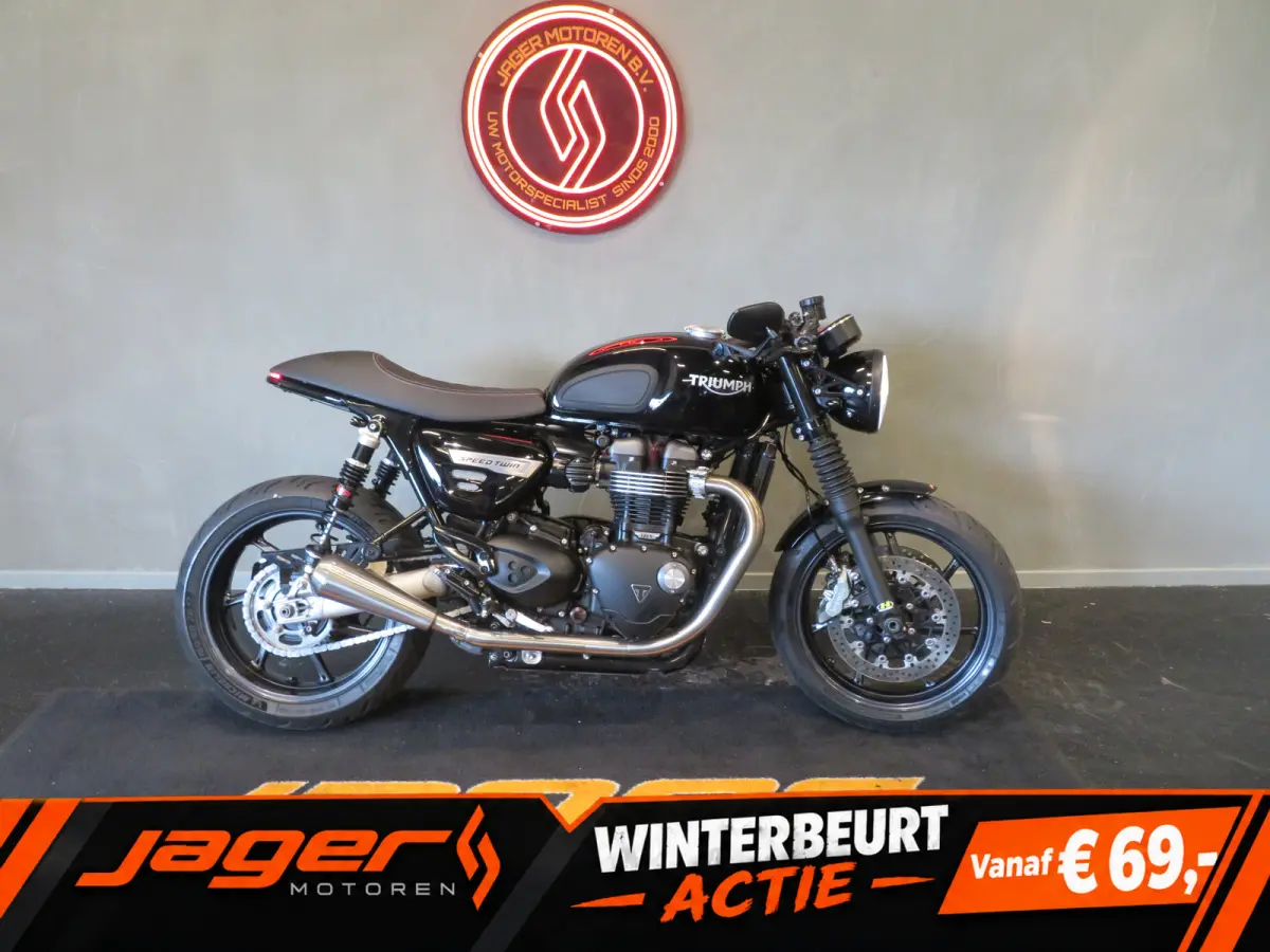 SPEED TWIN IRONHEAD FRAAI!