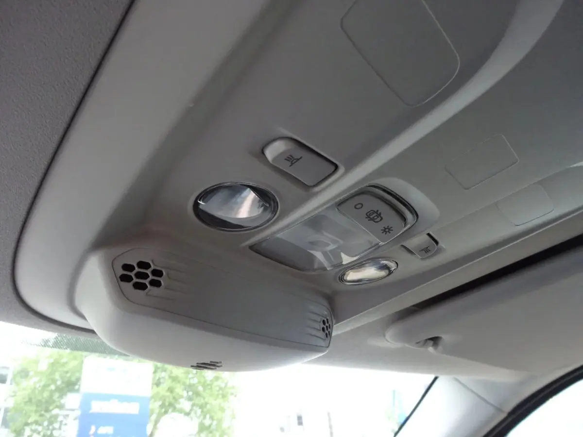 1.5 BlueHDi 100 S&S L1 AIRCO SCHUIFDEUR CRUISE CONTROL GROOT SCHERM