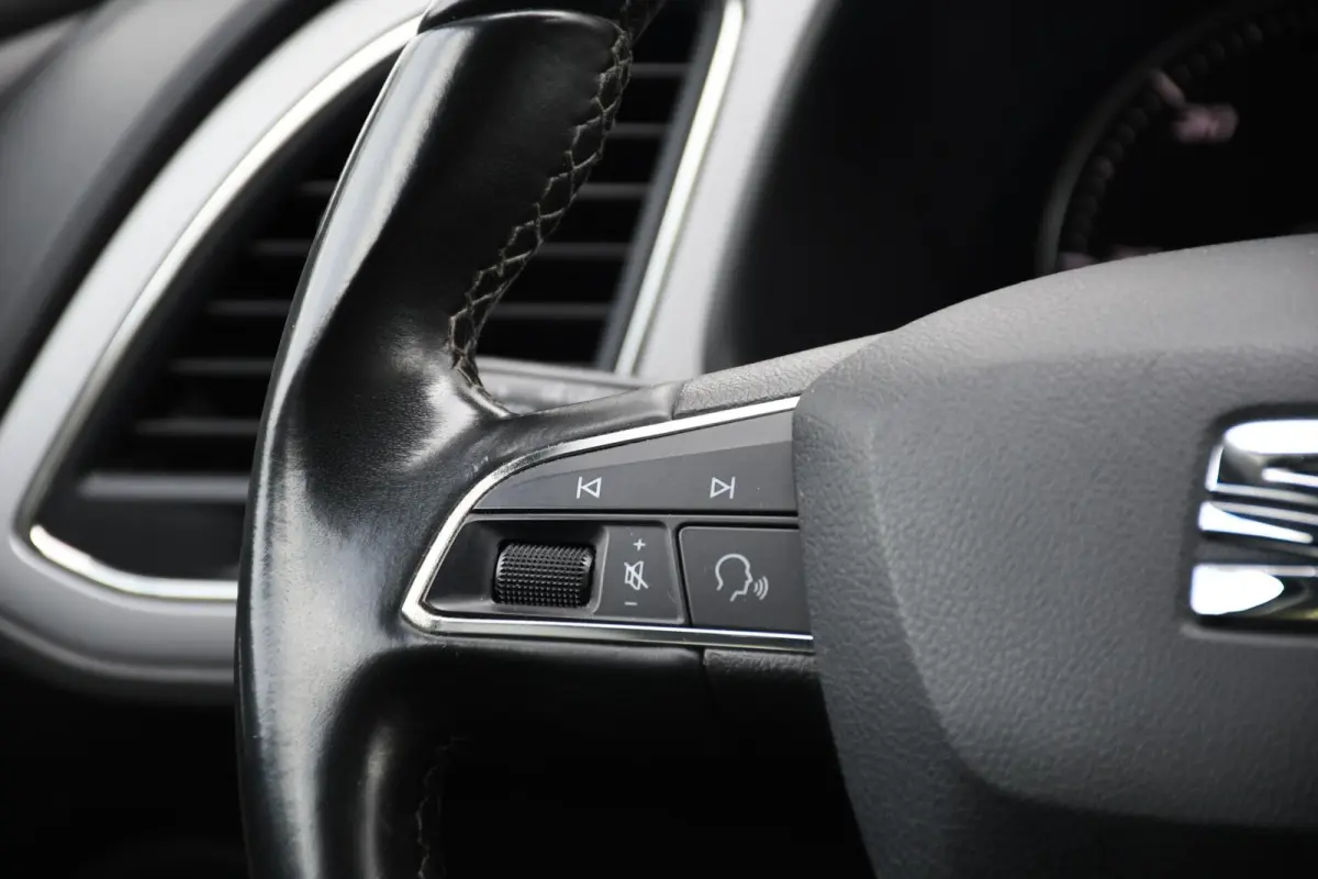 1.6 TDI Reference Airco Carplay Front assistent