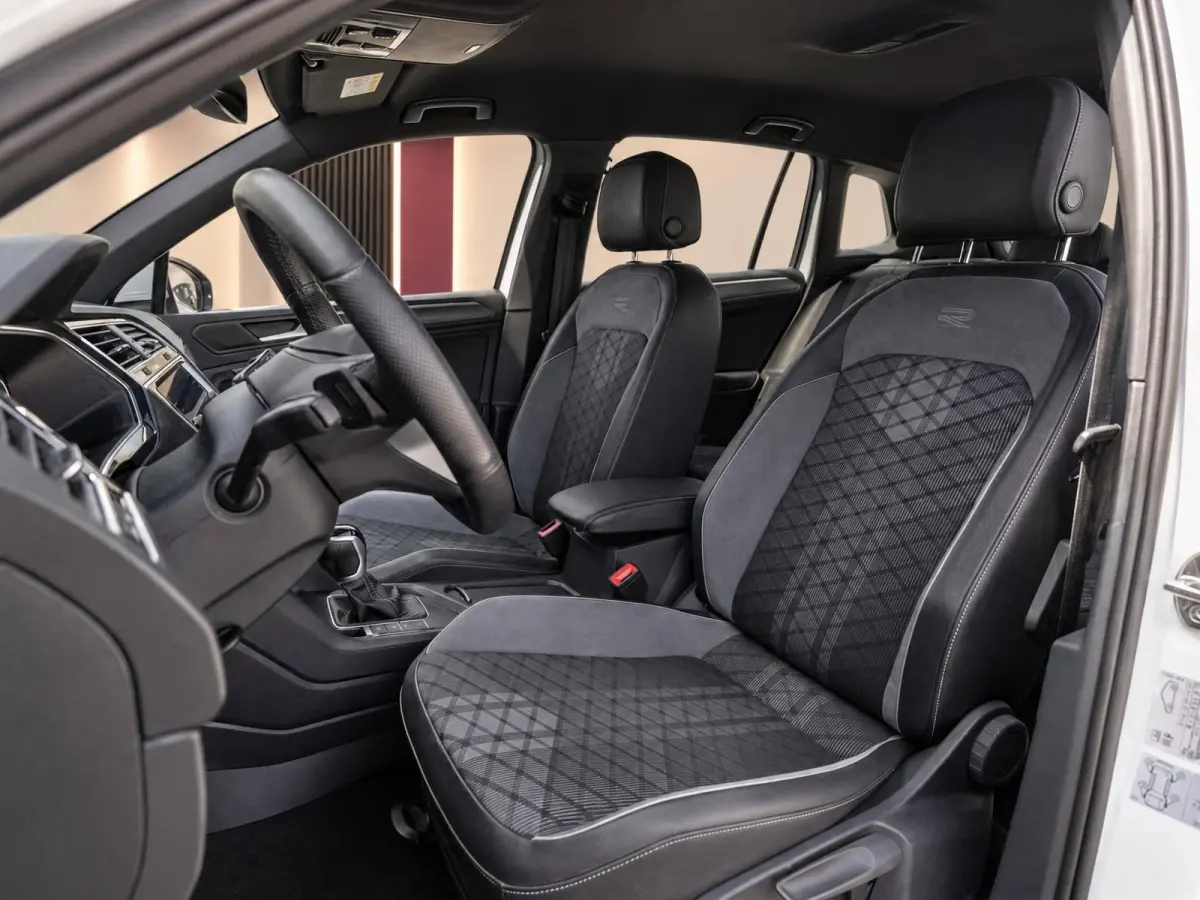 1.5 TSI 150PK DSG R-Line | Keyless | Camera | Winter Pack | BTW