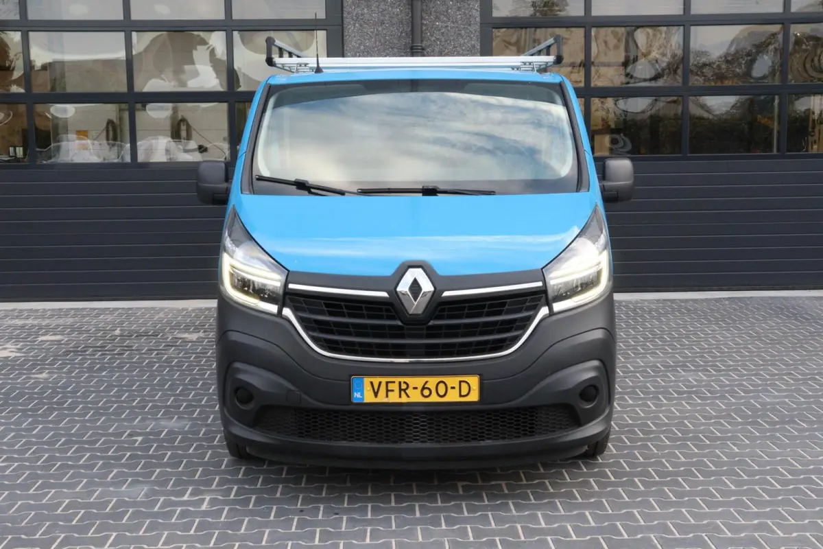 bestel 1.6 dCi L1H1 l AIRCO l IMPERIAAL l TREKHAAK l CRUISE CONTROL