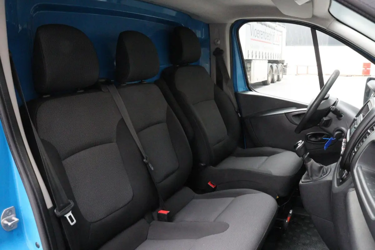 bestel 1.6 dCi L1H1 l AIRCO l IMPERIAAL l TREKHAAK l CRUISE CONTROL
