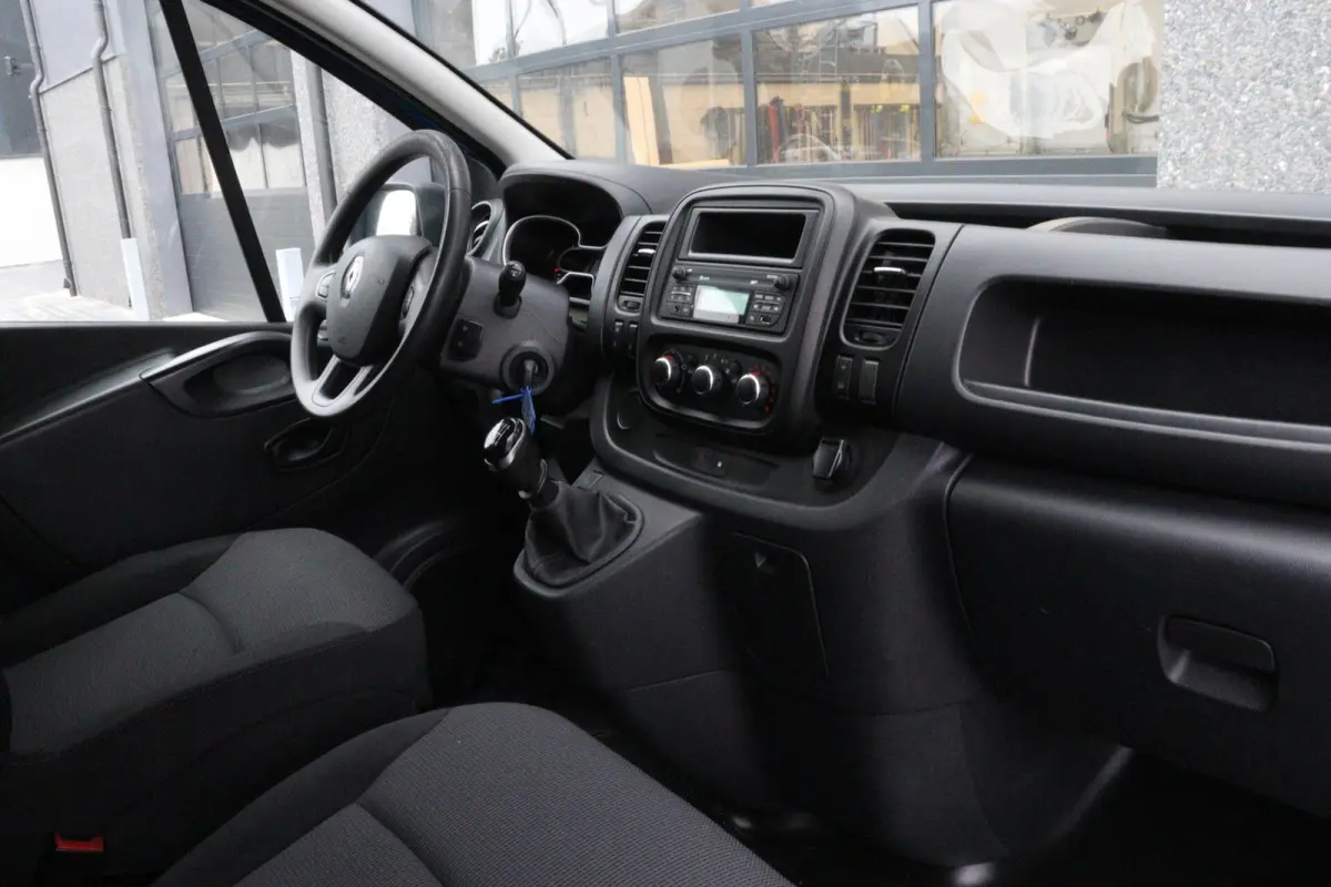 bestel 1.6 dCi L1H1 l AIRCO l IMPERIAAL l TREKHAAK l CRUISE CONTROL