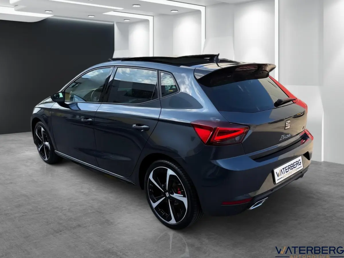 1.0 TSI FR Evo Plus*Pano*LED*Beats*Cam*Keyless*Carpaly*Alcantara*ACC*Lane