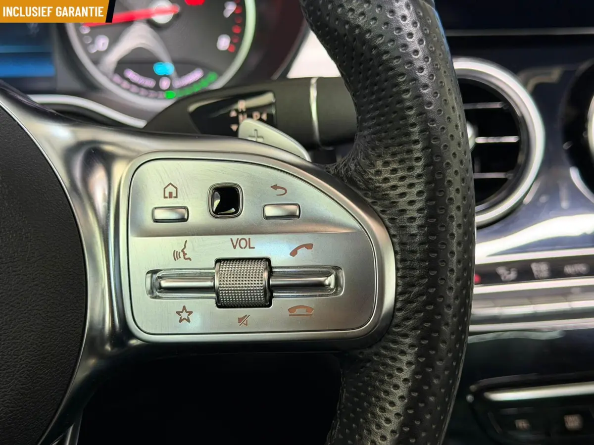 4MATIC AMG 320PK Aut*Pano*Led*