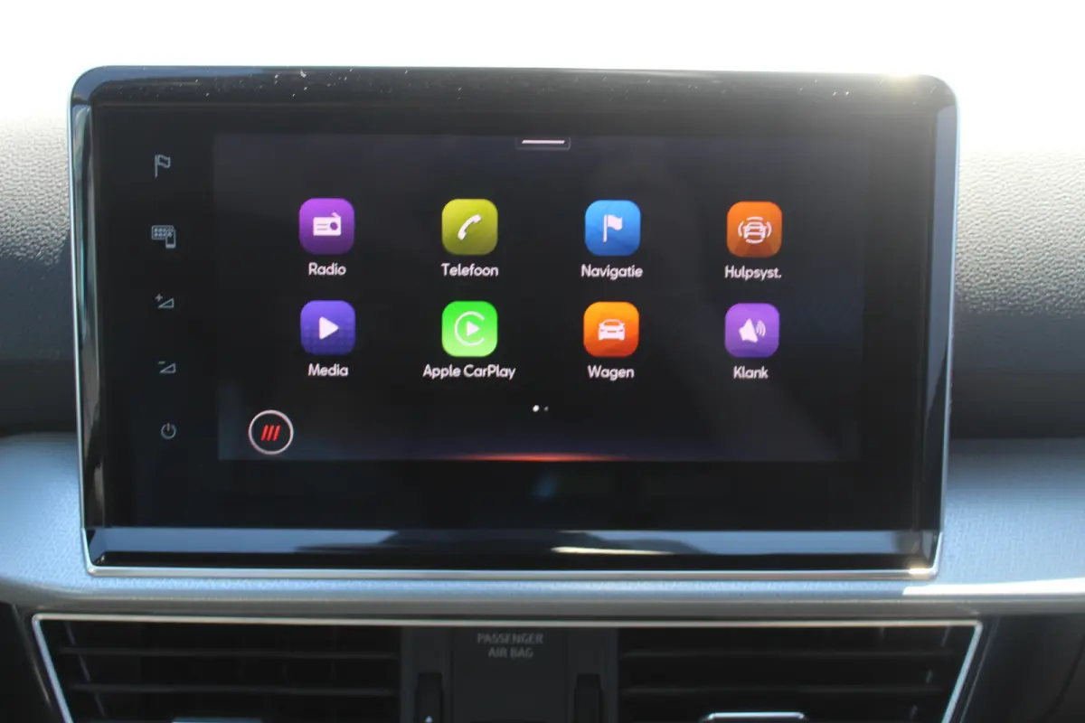 1.5 TSI Style 7-Per. Business Intense l Adaptief Cruise Control l PDC l Achteruitrijcamera l  Keyless entry/start l Airco l Apple Carplay/ Android Auto l 7- Persoons