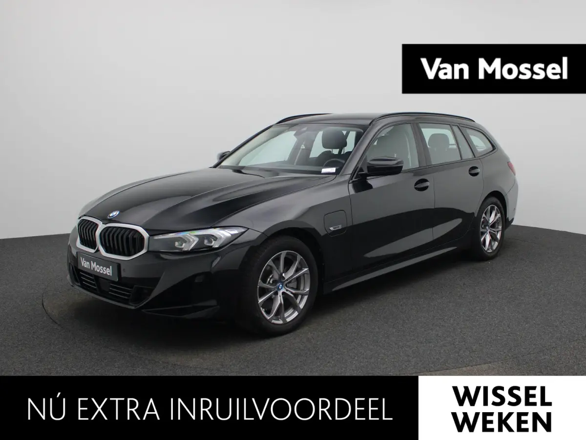 320e | ACHTERUITRIJCAMERA | APPLE CARPLAY - ANDROID AUTO | ELEKTRISCHE KOFFERKLEP | TREKHAAK | NAVIGATIE |