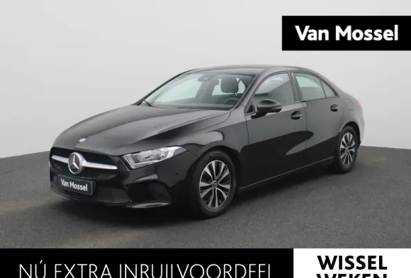 200 d SEDAN | AUTOMAAT | NAVIGATIE | CLIMATE CONTROL | CAMERA