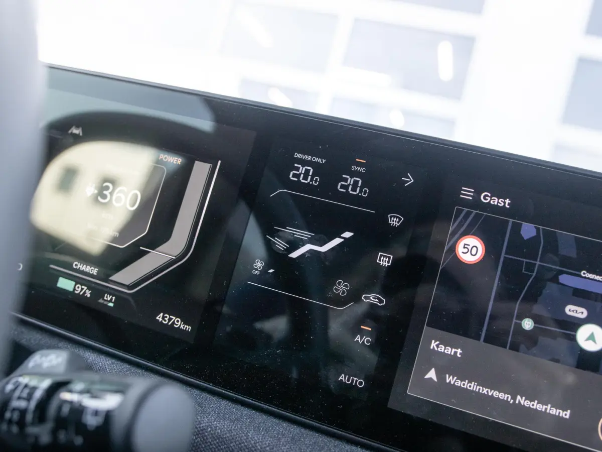 Plus Advanced 42.2 kWh