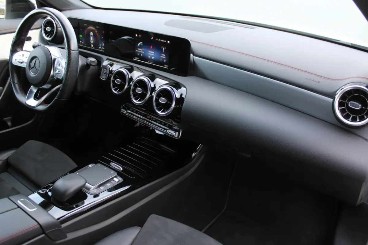 250e AUT8 AMG LINE NIGHT PAKKET CAMERA 18''