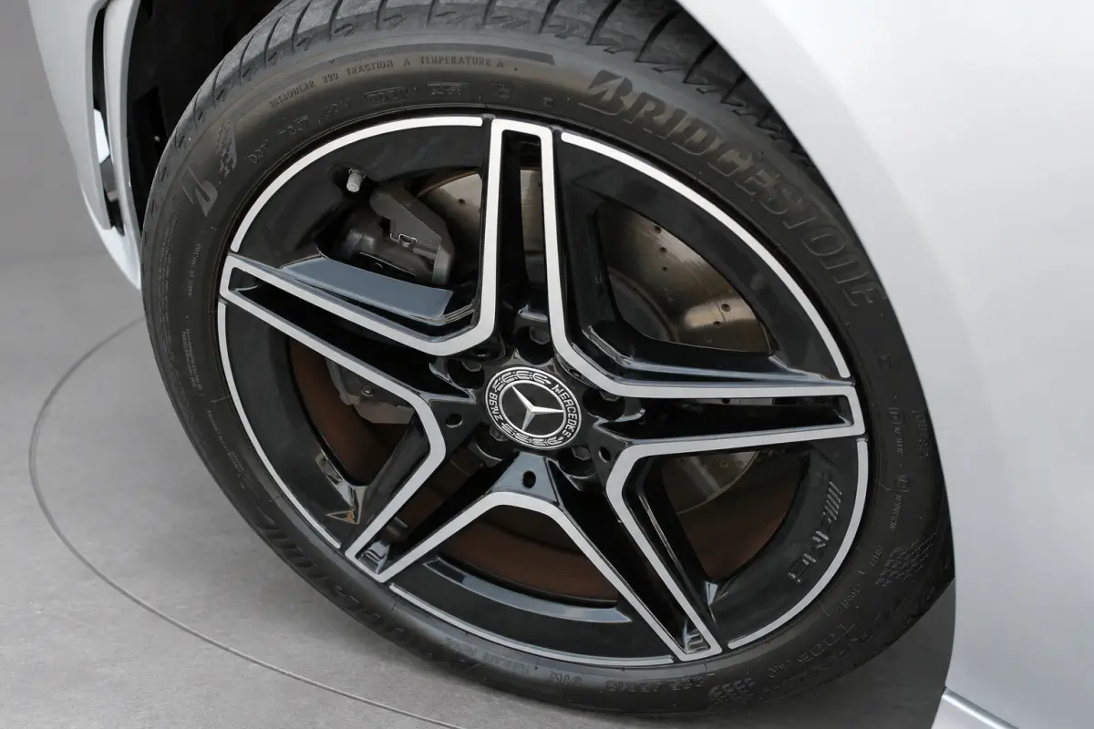 250e AUT8 AMG LINE NIGHT PAKKET CAMERA 18''