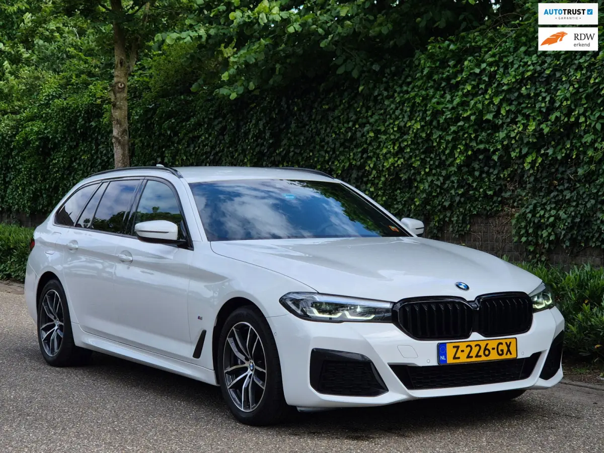 530e M Sport LED CarPlay Elek. Stoelen 100% dealer onderhouden 530e Business Edition Plus