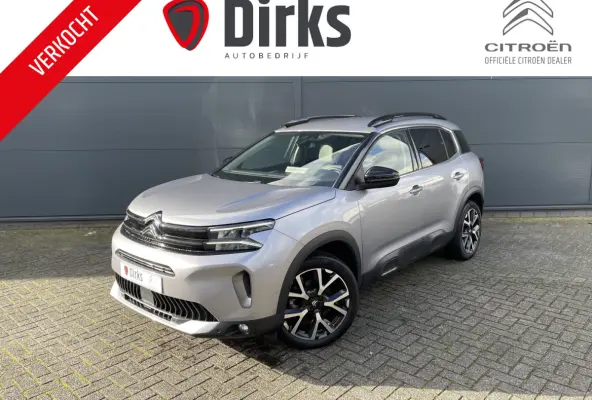 130pk Shine (Camera - Leder incl elektrische verstelling - Stoelverwarming - Keyless Entry - 19" incl 4S - Adaptieve Cruise Controle - Parkeersensoren V+A)